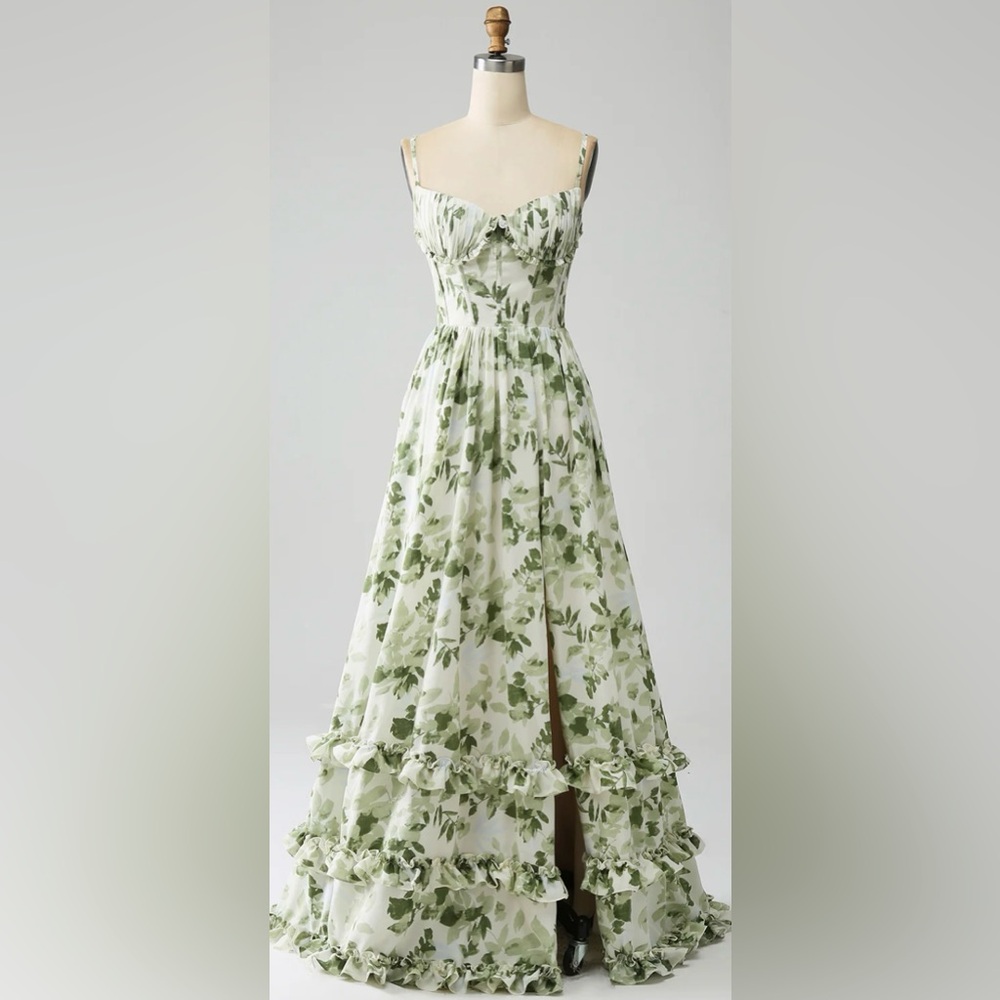 Beautiful green floral gown - brand new, never worn!